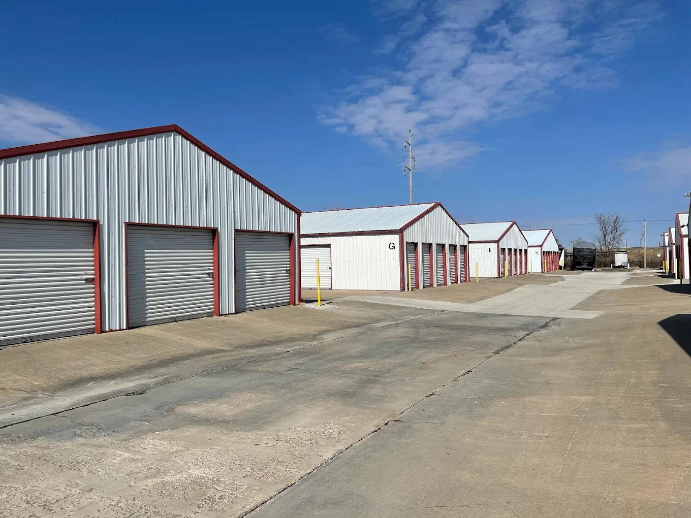 Outback Storage 1098 E. Santa Fe Gardner, KS 66030